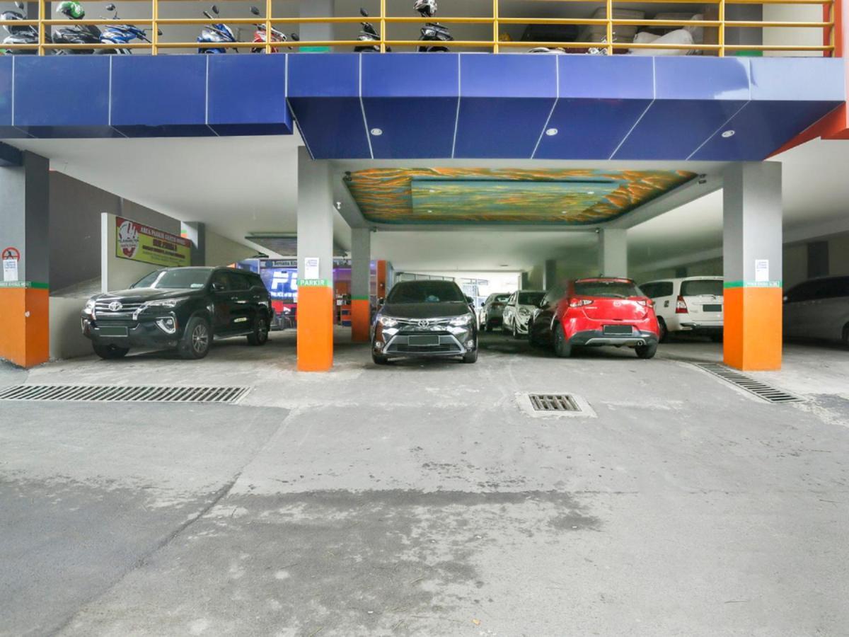 Oyo Life 3520 Indoniaga Palace Tangerang Ngoại thất bức ảnh