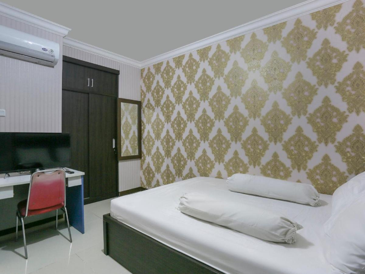 Oyo Life 3520 Indoniaga Palace Tangerang Ngoại thất bức ảnh