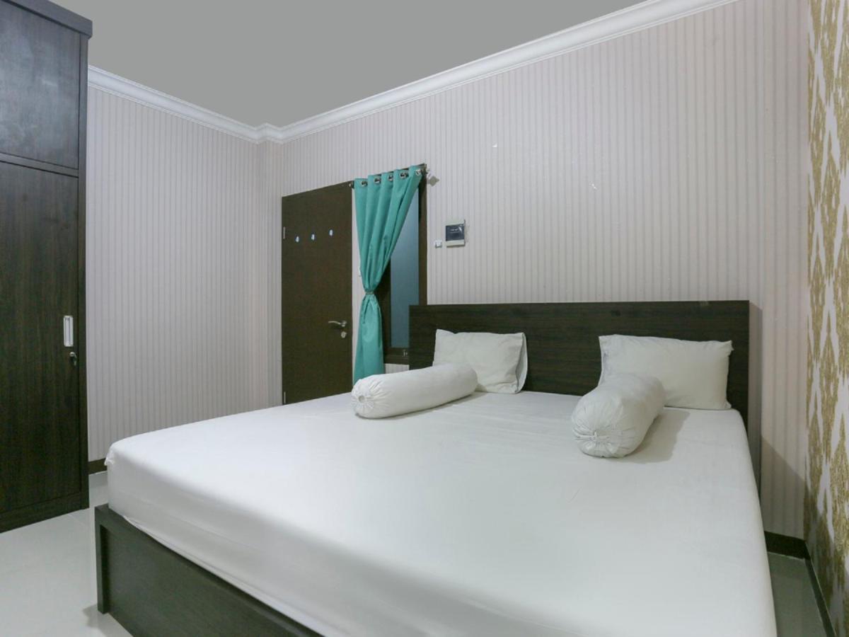Oyo Life 3520 Indoniaga Palace Tangerang Ngoại thất bức ảnh